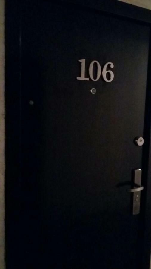 Saris Apartment